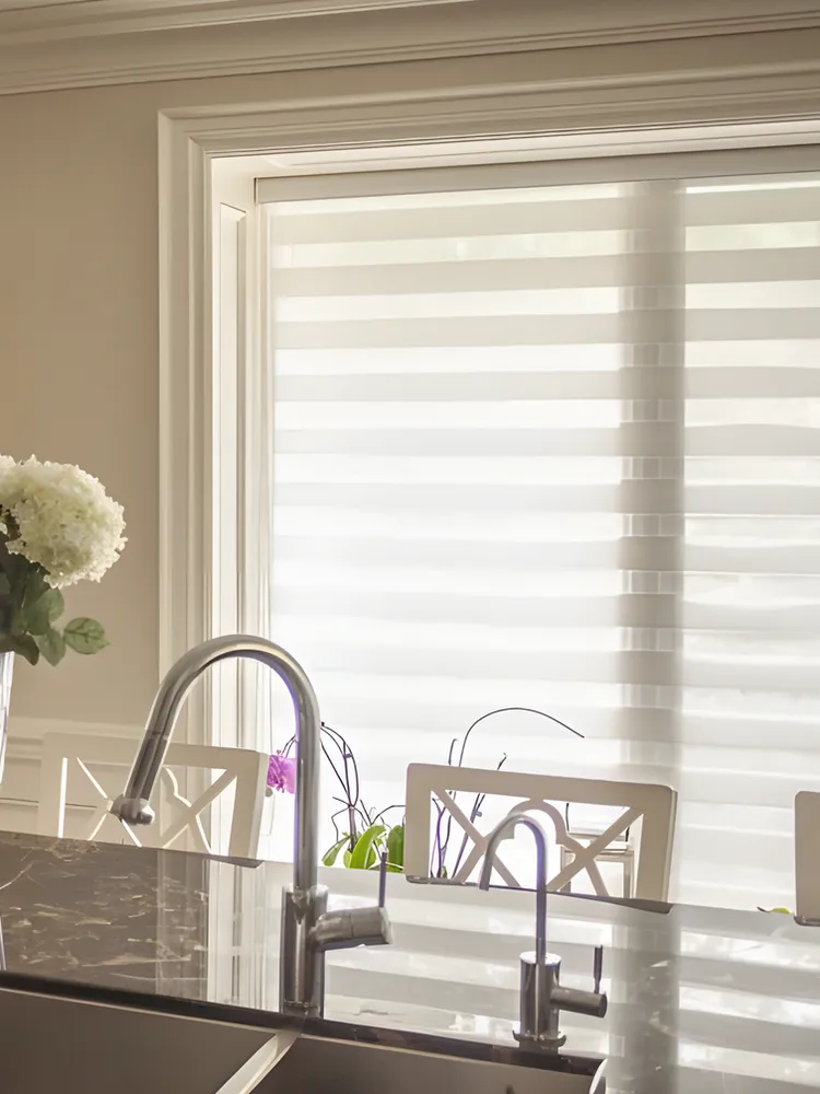Zebra interlude kitchen 750x1000